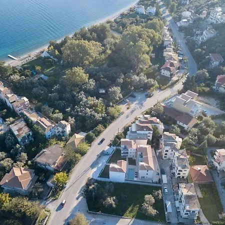 Moments Apartment B2 Walking Distance To The Beach! Apartmán Nikiana
