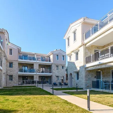 Moments Apartment B2 Walking Distance To The Beach! Apartamento *